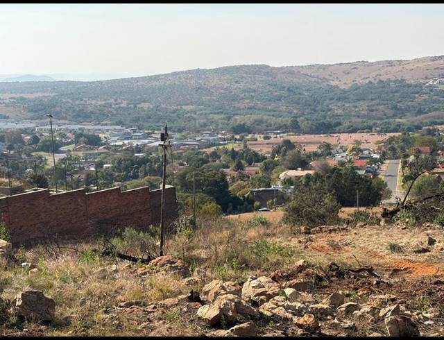 LAND FOR SALE IN NOORDHEUWEL